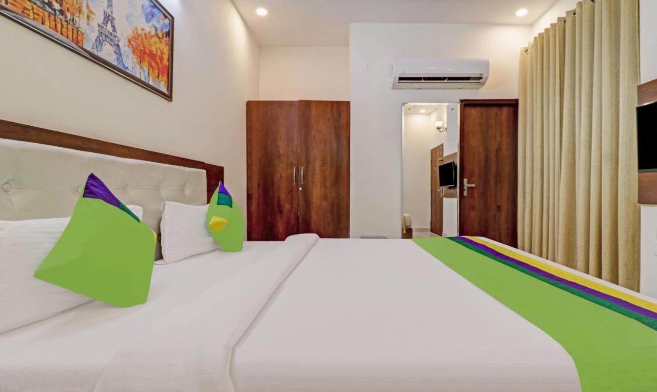 Treebo Trend Magnum Hotel Kharar Buitenkant foto