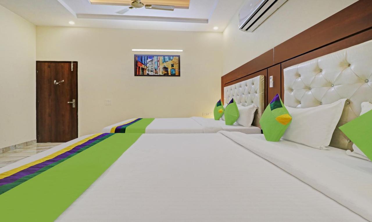 Treebo Trend Magnum Hotel Kharar Buitenkant foto